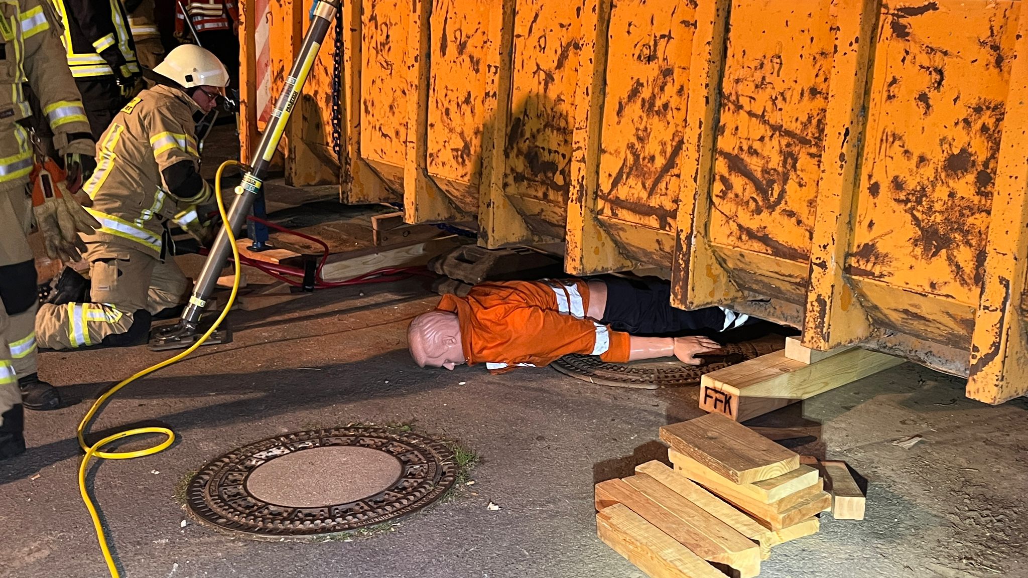 Zugübung Container 23